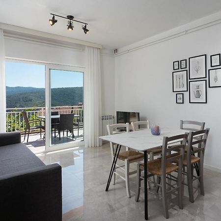 Marina Rabac Exterior foto