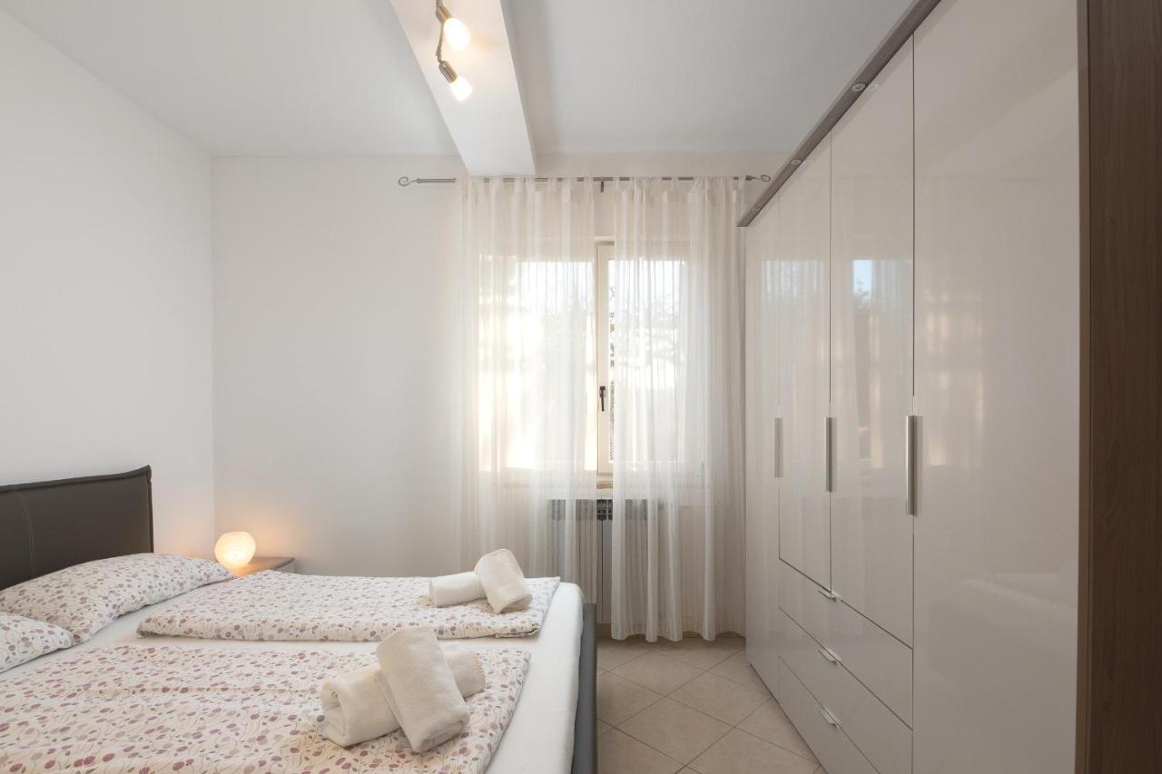 Marina Rabac Exterior foto