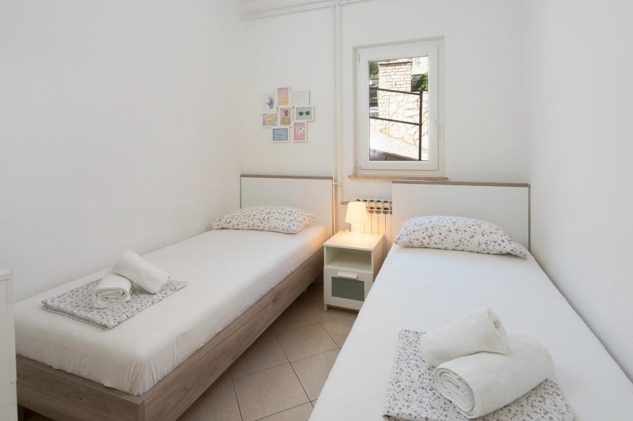 Marina Rabac Exterior foto