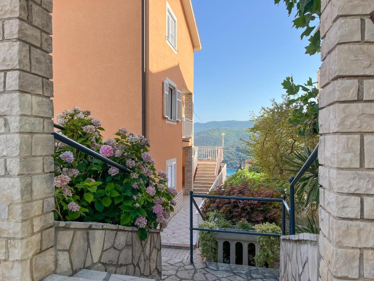Marina Rabac Exterior foto