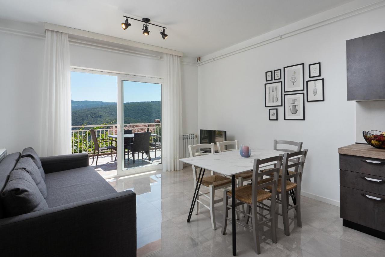 Marina Rabac Exterior foto