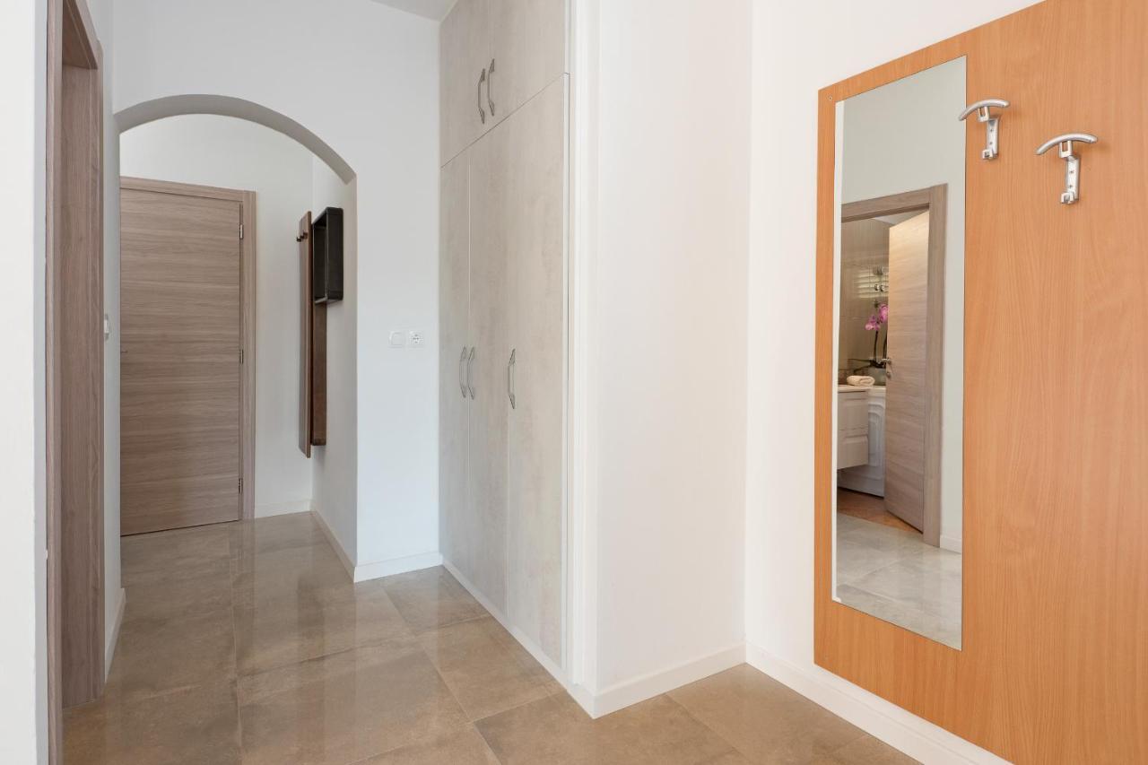 Marina Rabac Exterior foto